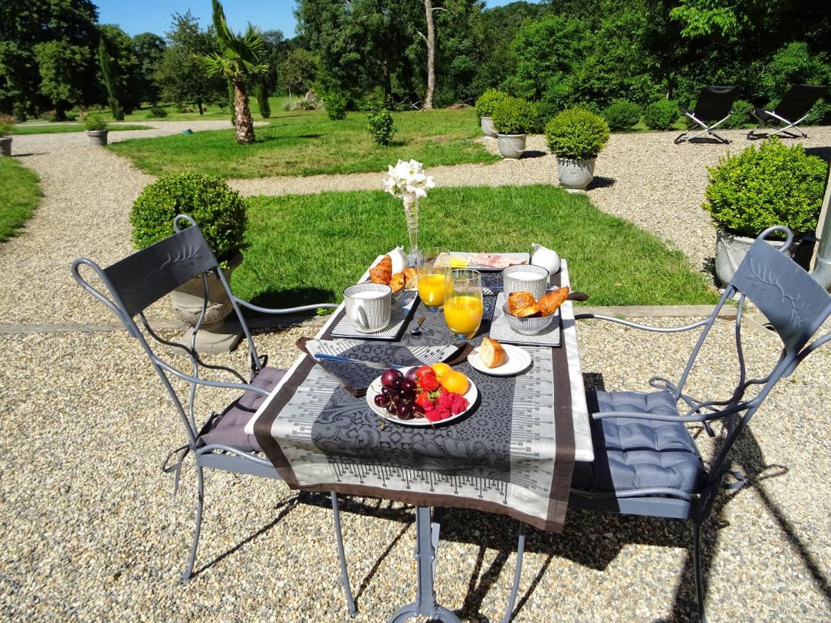 Domaine La Bastide Panzió Cleyrac Kültér fotó